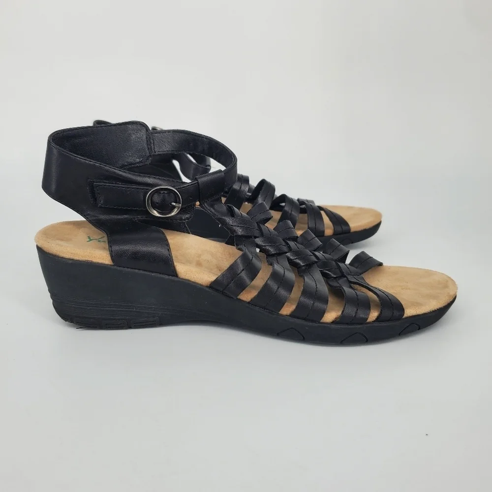 Yuu Hilly Memory Foam Black Woven Gladiator Sandals Low Wedge Women 9.5 M Shoes
